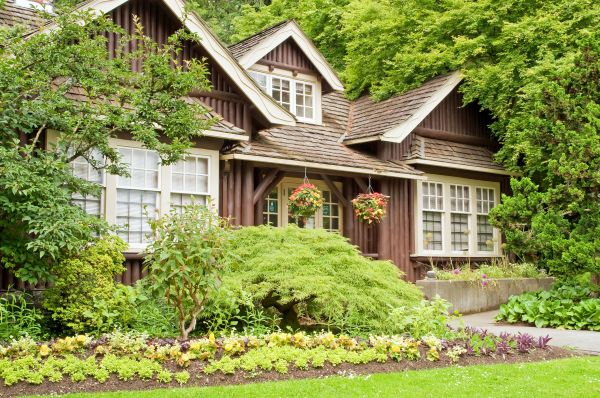 Log Home Landscaping in South Jordan